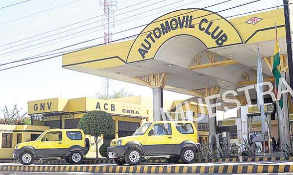 ES Automovil Club Boliviano