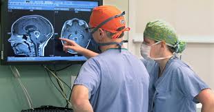 Dr. Eduardo Lizarazu Gutierrez - imagen 2